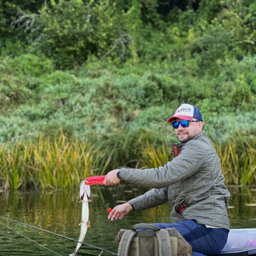 Выходные на Угре: рыбалка с обучением и отдых на природе (всё включено)