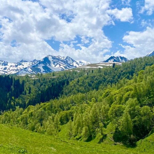 Весенний Архыз: треккинг налегке с проживанием в гостинице