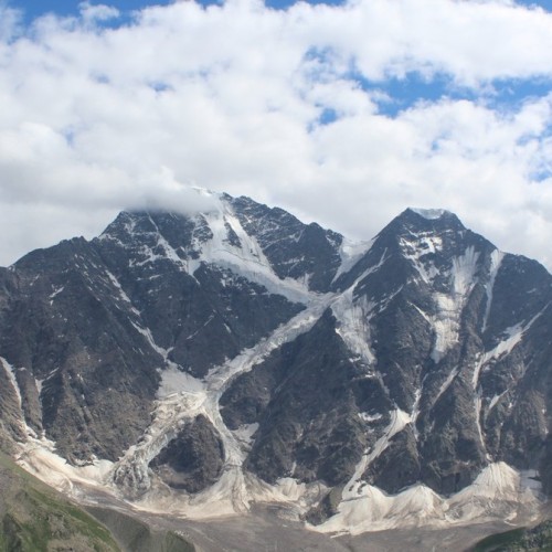 К седому великану Эльбрусу: тур выходного дня из Владикавказа