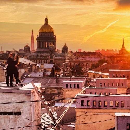 Питер с крыши, колоритные парадные и секретные дворы-колодцы