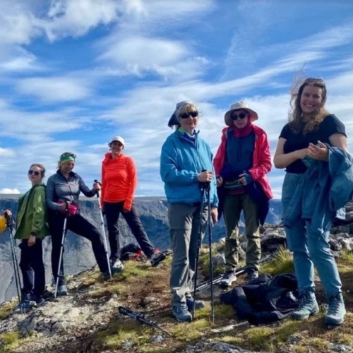 Треккинг-тур с комфортным проживанием: по Хибинам налегке