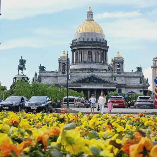 От Дворцовой площади — до Лахты