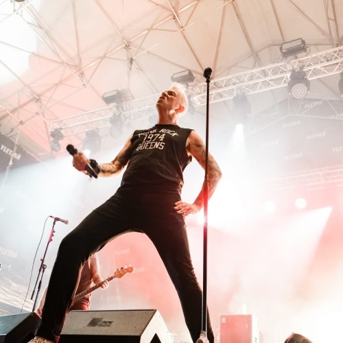 Лето, палатки, рок: из Казани на фестиваль «YLETAЙ»