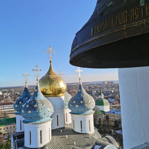 Троицкая лавра — главный монастырь в России