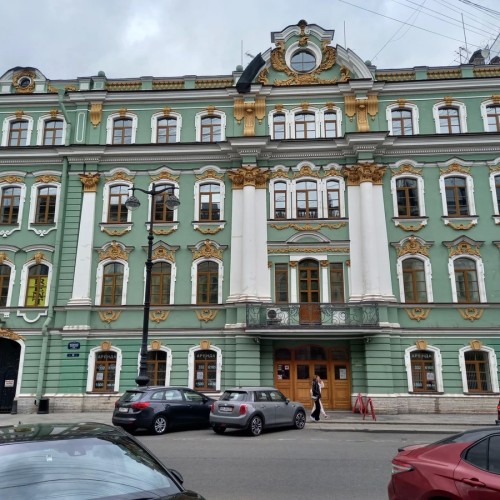 Пешком по роскошному Петербургу