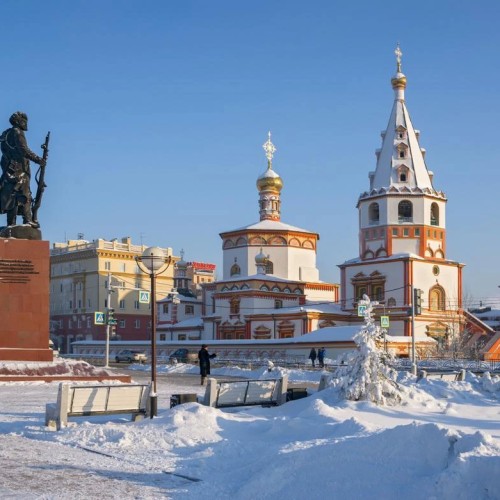 Почувствовать силу природы Байкала: мини-путешествие к бухте Песчаной и в Листвянку