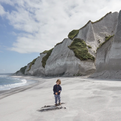 Вулканы, бухты и скалы острова Итуруп