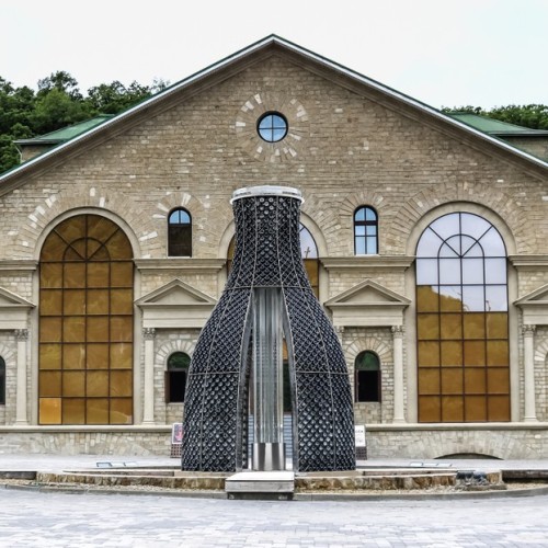 Курорты и не только: 2 моря, винодельни, казачьи и черкесские традиции