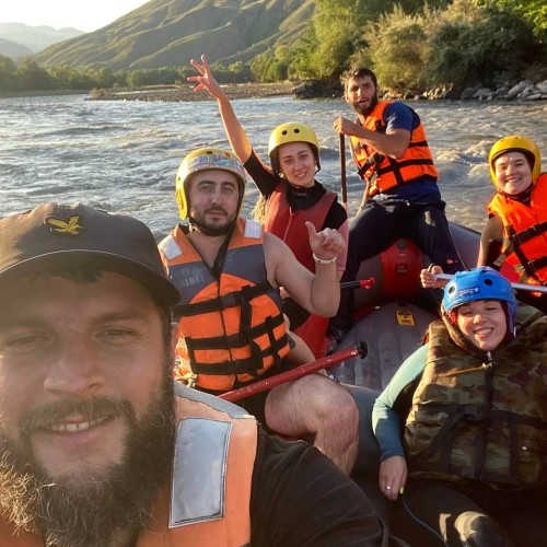 Молодёжный трип в Дагестан: главные места, мастер-классы и дискотеки в дружеской компании