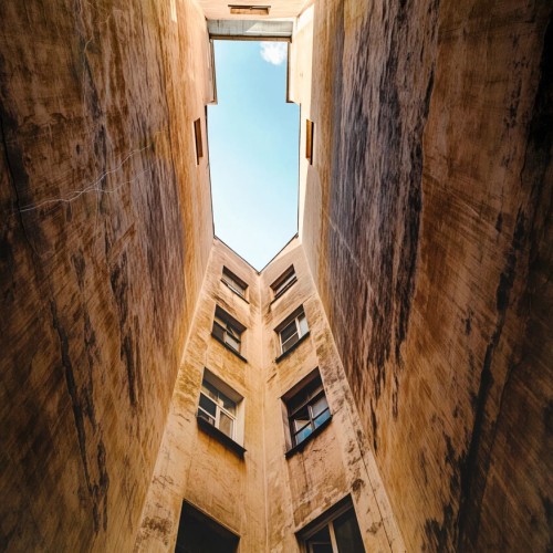 Квест-прогулка «По тайным тропам Васильевского острова»