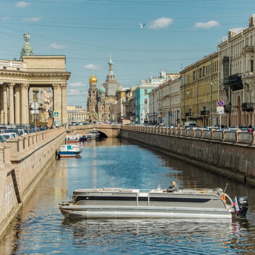Северная Венеция — по малым рекам и каналам Петербурга