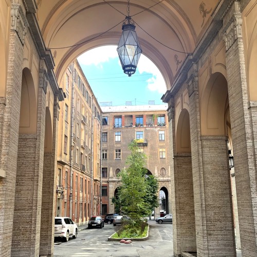 Кино-Петербург: прогулка по местам съёмок культовых фильмов