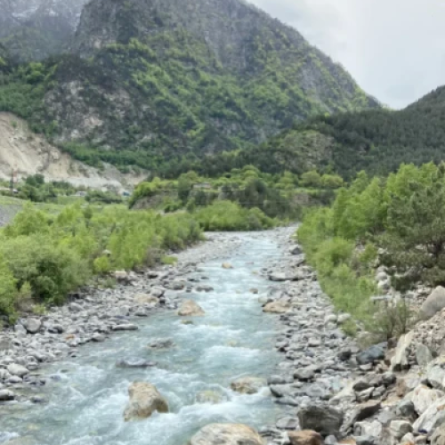 Осетинские выходные: уютный Владикавказ и впечатляющие ущелья