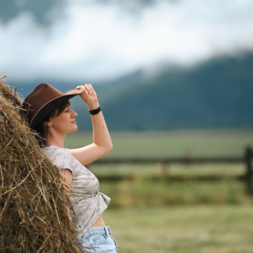 Бороздим просторы Алтая верхом: активный тур для опытных всадников с фотосъёмкой