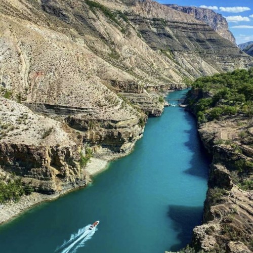 Влюбиться в Дагестан: активный отдых у озера и знаковые локации