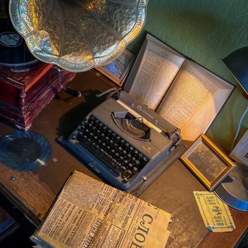 Аутентичный Петербург 3 в 1: коммуналка, дворы и парадные на индивидуальной экскурсии