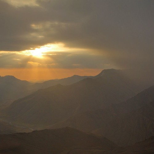 Выше облаков на 3760 метров на гору Шалбуздаг: треккинг налегке с проживанием в гостинице