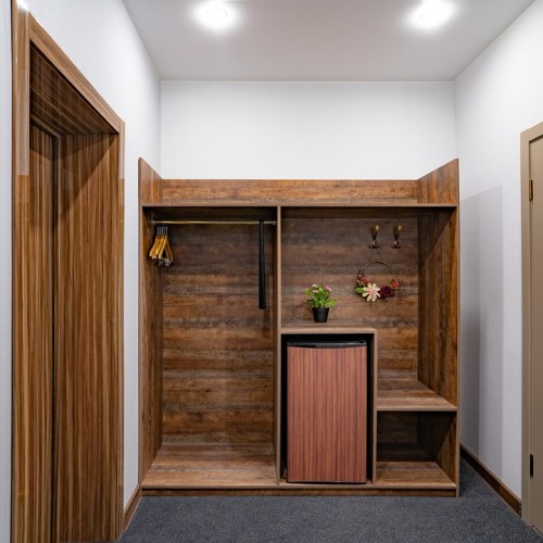 Активное путешествие на север Байкала с комфортом: прогулка на катере, рыбалка и природа