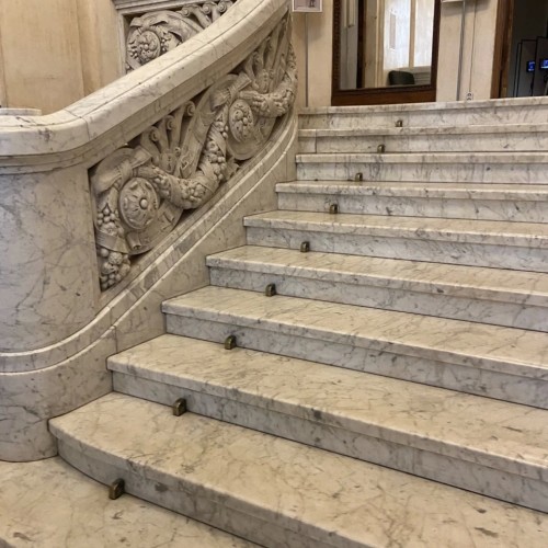 Два дома в одном: экскурсия по особнякам Матильды Кшесинской и Василия Бранта