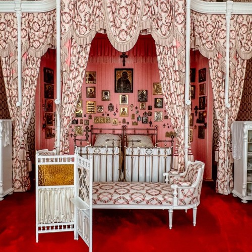 Екатерининский и Александровский дворцы в Пушкине (из Петербурга)