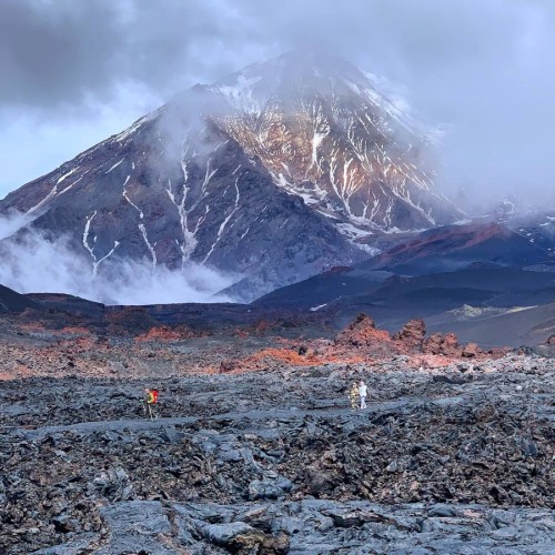 Калейдоскоп впечатлений на Камчатке: треккинги, вулканы и горячие источники