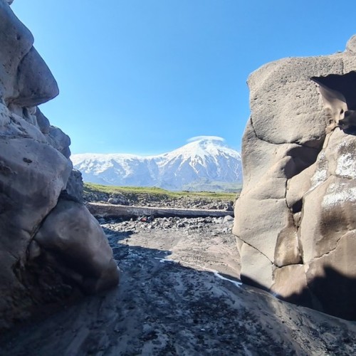 Восхождение на Толбачик, сплав и горячие источники