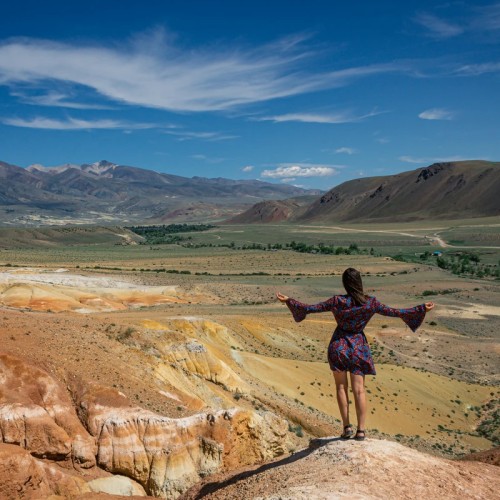 Мини-тур на Алтай с этнообедом: Чуйский тракт, Марсианские горы и Гейзерное озеро