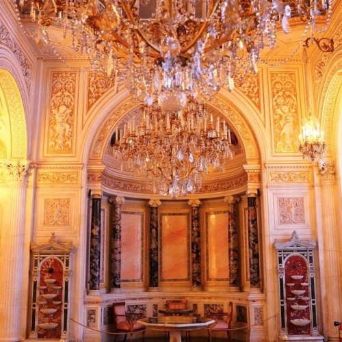 Эрмитаж 5*: арт-маршрут и арт-коктейль