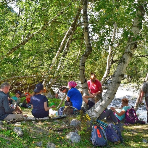 Край разноцветных озёр: треккинг налегке в Архызе с проживанием в палатках