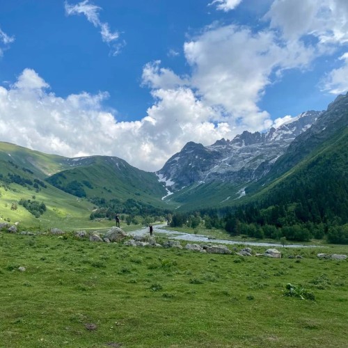 На джипах к горам-исполинам в мини-группе: Домбай, Архыз, Эльбрус и Чегем (из любого города КМВ)
