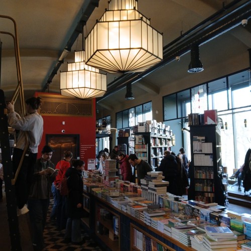 Прогулка по книжным магазинам Петербурга