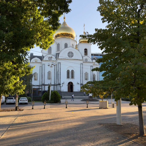 Тени старого города