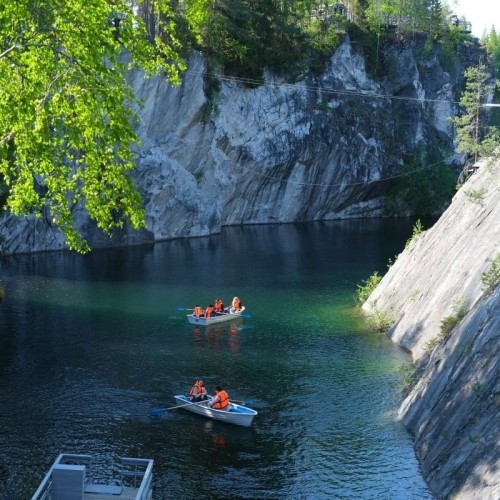 Популярная Карелия: топовые места и отдых в глэмпинге на берегу Ладоги