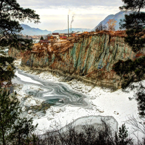 Сказочный Алтай: местные промыслы и природные достопримечательности