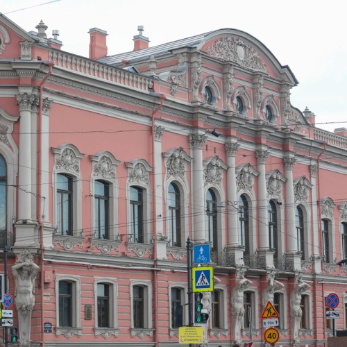 Петербург — город мистики и тайн?