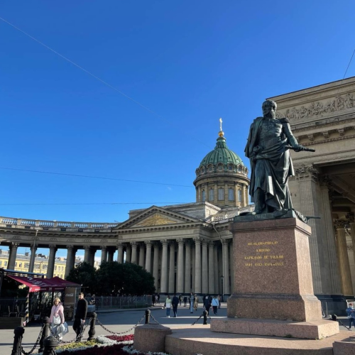 Мобильный квест в Петербурге «Город засыпает, просыпается итальянская мафия»