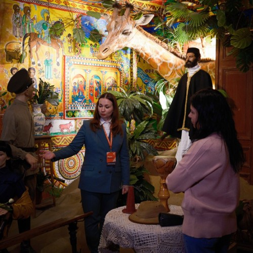 По инсталляции «Авторский стиль» в Петербурге — в мир учёных и творцов