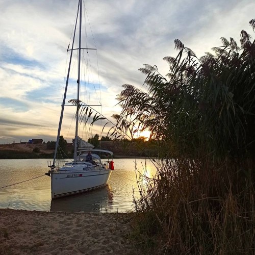 Волгоградское море: по Нижней Волге под парусами