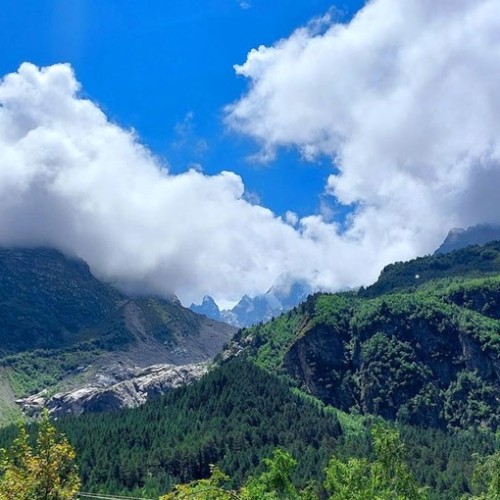 Нетипичное Приэльбрусье: треккинг налегке к 4 высокогорным озёрам с проживанием в гостинице