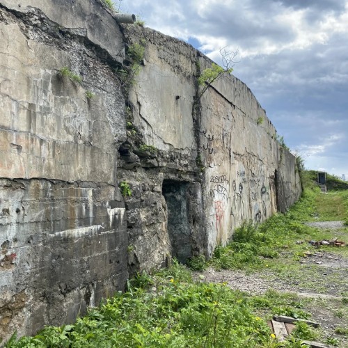 Морское кладбище на горе Монастырской