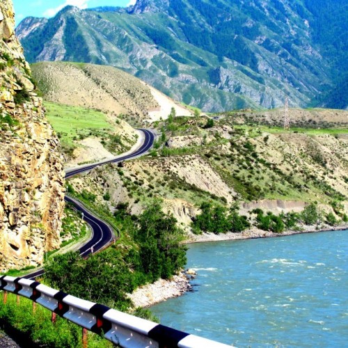 Автопутешествие по Горному Алтаю: Уймонская долина, Белуха и «каменные бабы» (мини-группа)