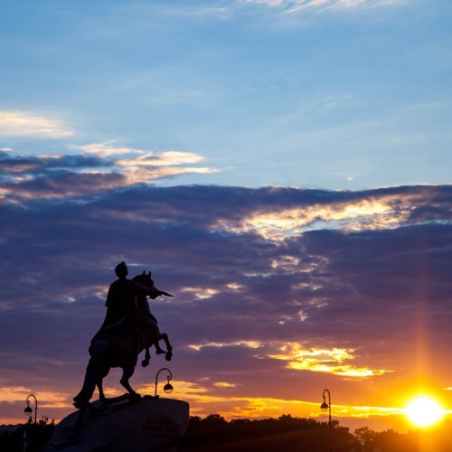 Мобильный квест «1824: потопленный Петербург»