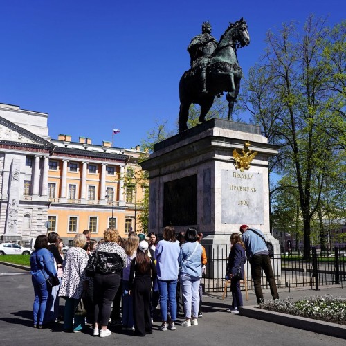Масонский шифр Петербурга: загадки и знаки