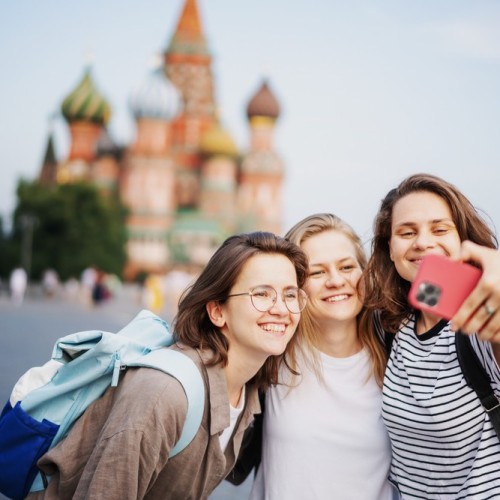 Родные просторы вблизи златоглавой: древние города, мастер-классы, застолья и отдых на пасеке