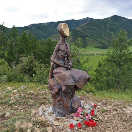 По Чуйскому тракту и перевалу Кату-Ярык с ветерком: трип на машине