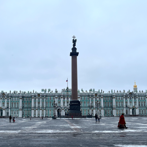 Мобильный квест без гида «Петербург революционный»