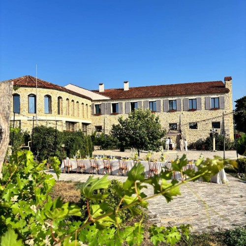 Французский шик в Краснодарском крае: по роскошным винодельням с дегустациями (индивидуально)