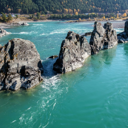 Сказочный Алтай: местные промыслы и природные достопримечательности