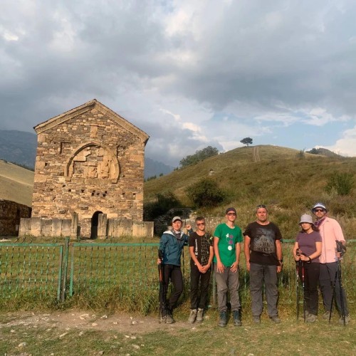 Таинство Ингушетии: треккинг налегке с восхождением на Столовую гору