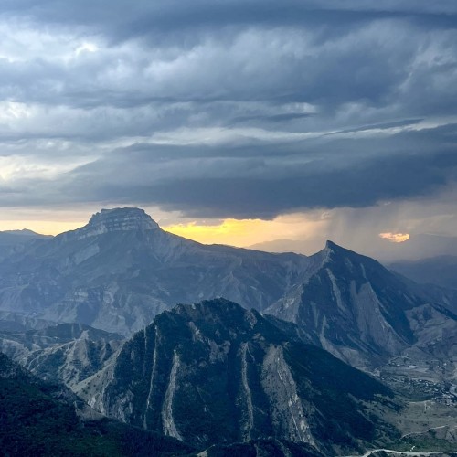 Виды и вкусы Дагестана с аэросъёмкой: топовые локации и национальная кухня